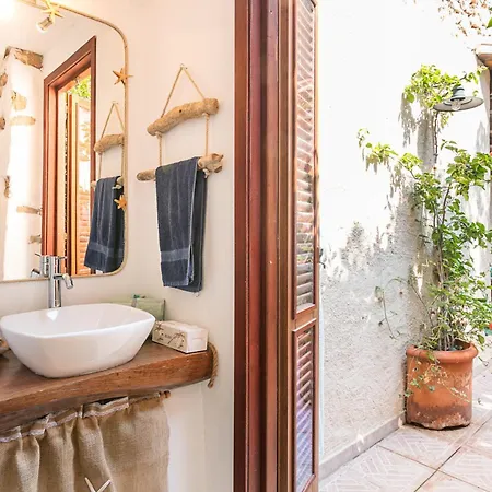 Casa Gaia Al Mare Apartment